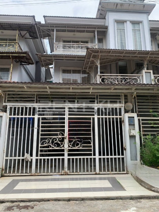 Twin villa for rent in Borey Piphup Thmey Flat in Phnom Penh Capital