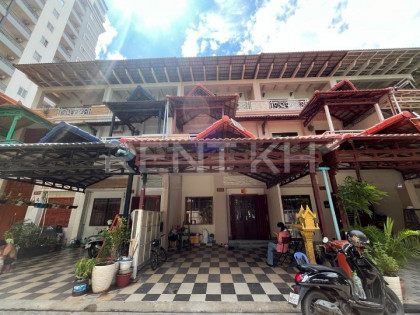 ​ Link Villa for Rent​ at Borey Penghouth Phumin Street 598 Villa in Phnom Penh Capital