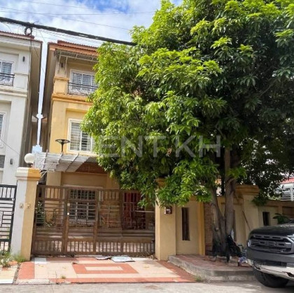 Twin Villa for Rent in Borey Bibwah Thmey Sen Sok Villa in Phnom Penh Capital