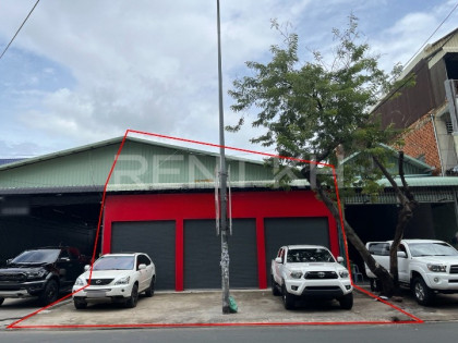 Warehouse for Rent at Tuek L'ak Ti 3 Warehouse in Phnom Penh Capital