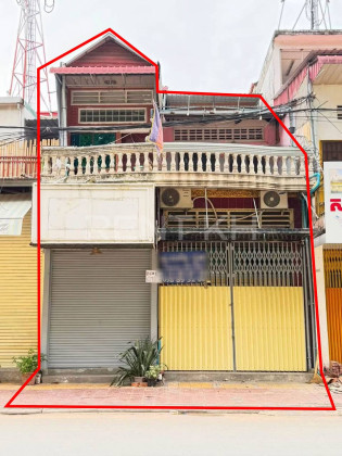 Shophouse for Rent ​Near Royal Palace Flat in Phnom Penh Capital
