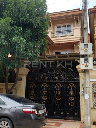 Twin villa for rent at Borey Thmey Tuek Thla Villa in Phnom Penh Capital
