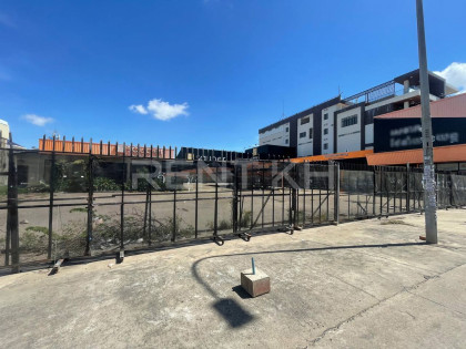 Shop for Rent at Phnom Penh Thmei Land in Phnom Penh Capital