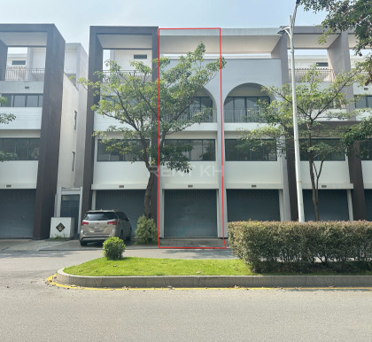 Shop House for rent at Borey Phnom Penh Park6A Flat in Phnom Penh Capital