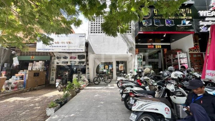 Shophouse for Rent at Tuol Kouk Flat in Phnom Penh Capital