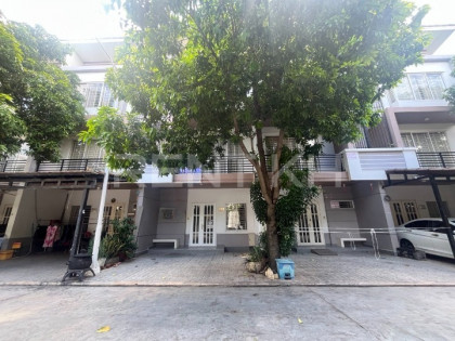 Link Villa for Rent at Borey Peng Huot 6A Villa in Phnom Penh Capital