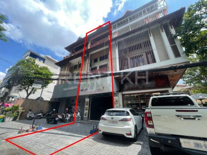 Shophouse for Rent at Tumnob Tuek Flat in Phnom Penh Capital